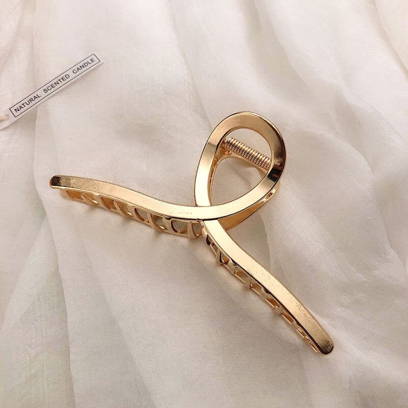 Trendy Alloy Metal Hair Claw Clip: Stylish Hairpin for Versatile Looks