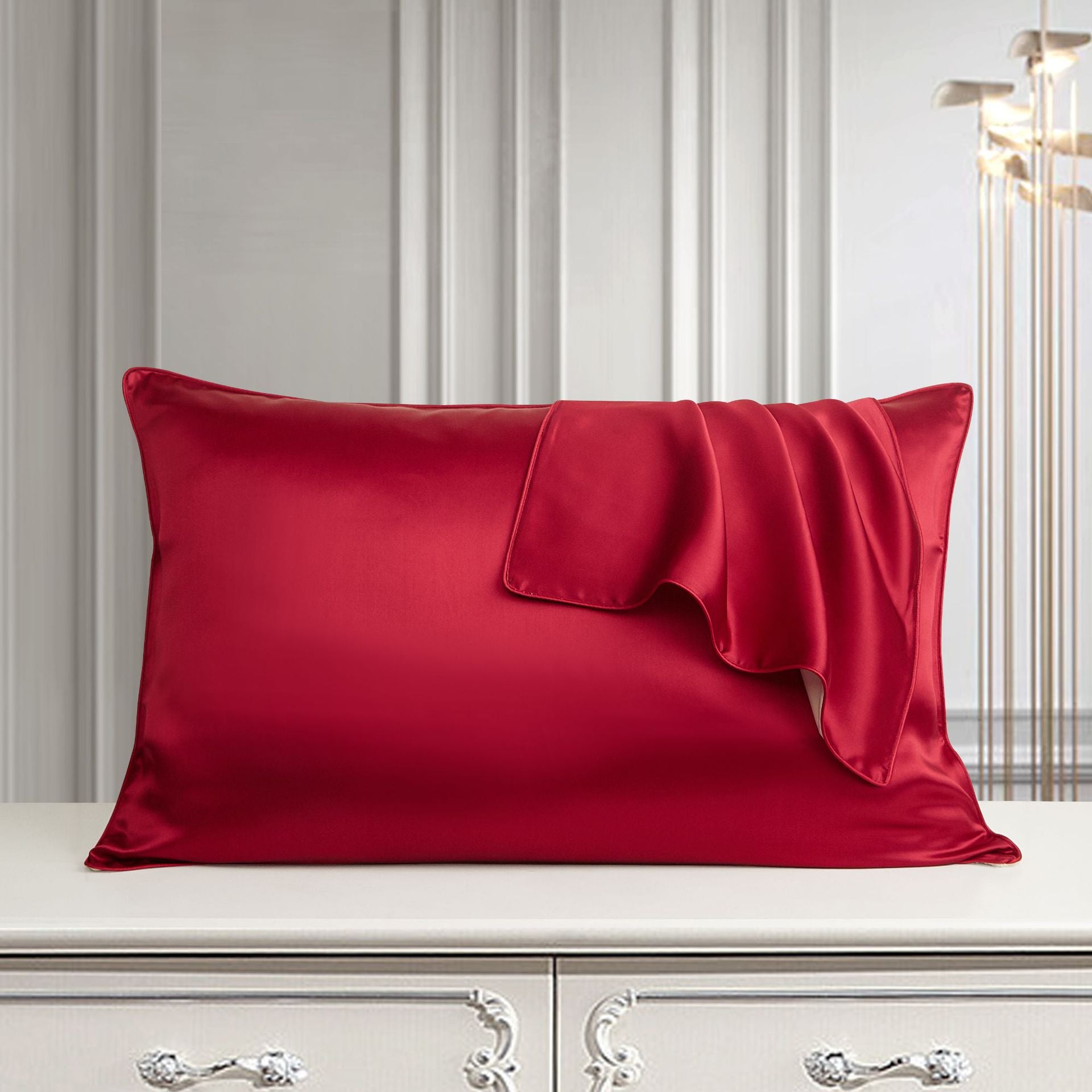 Luxurious Mulberry Silk Pillowcase: Experience Ultimate Comfort