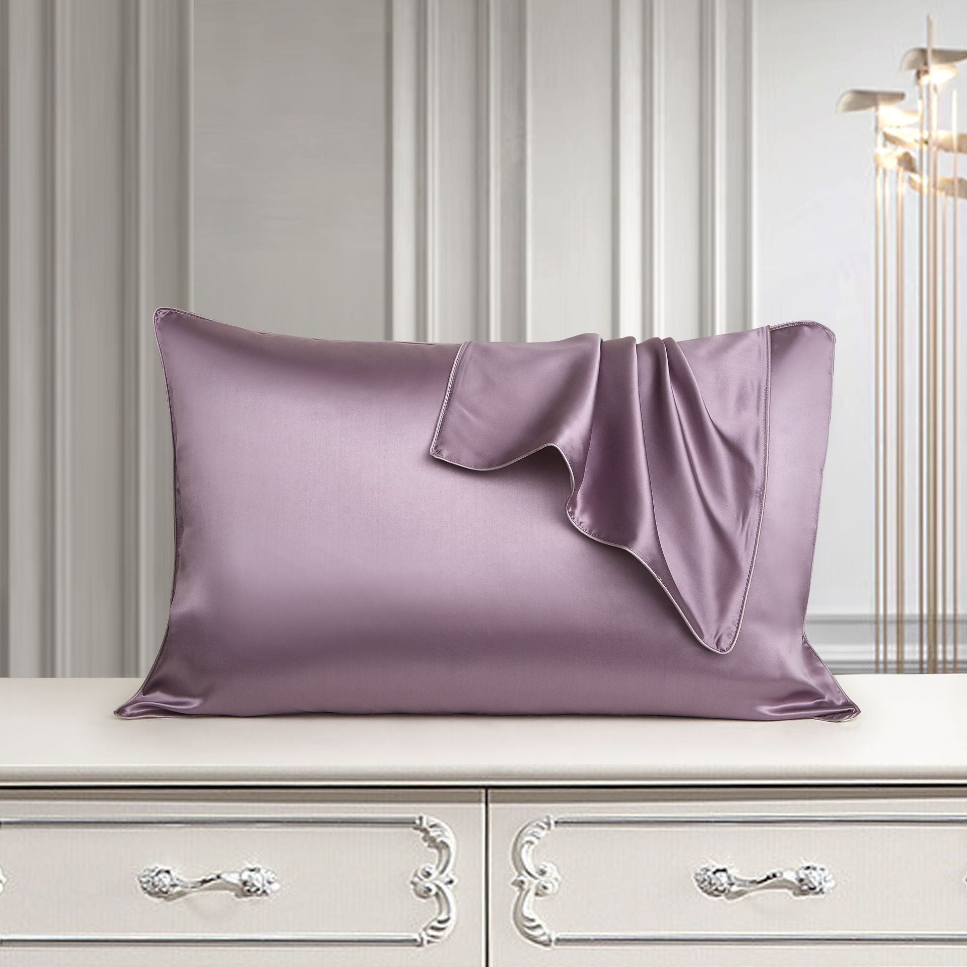 Luxurious Mulberry Silk Pillowcase: Experience Ultimate Comfort